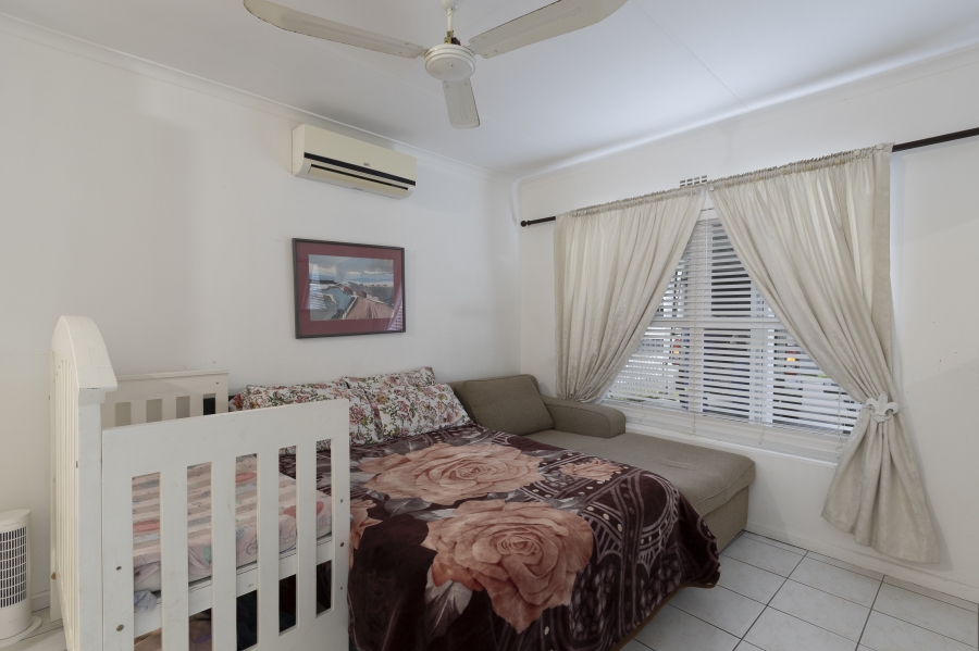 1 Bedroom Property for Sale in Dobson Western Cape
